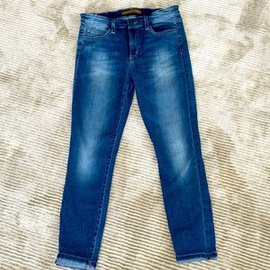 JOE’s “The High Water” Jeans (in Sophie style)